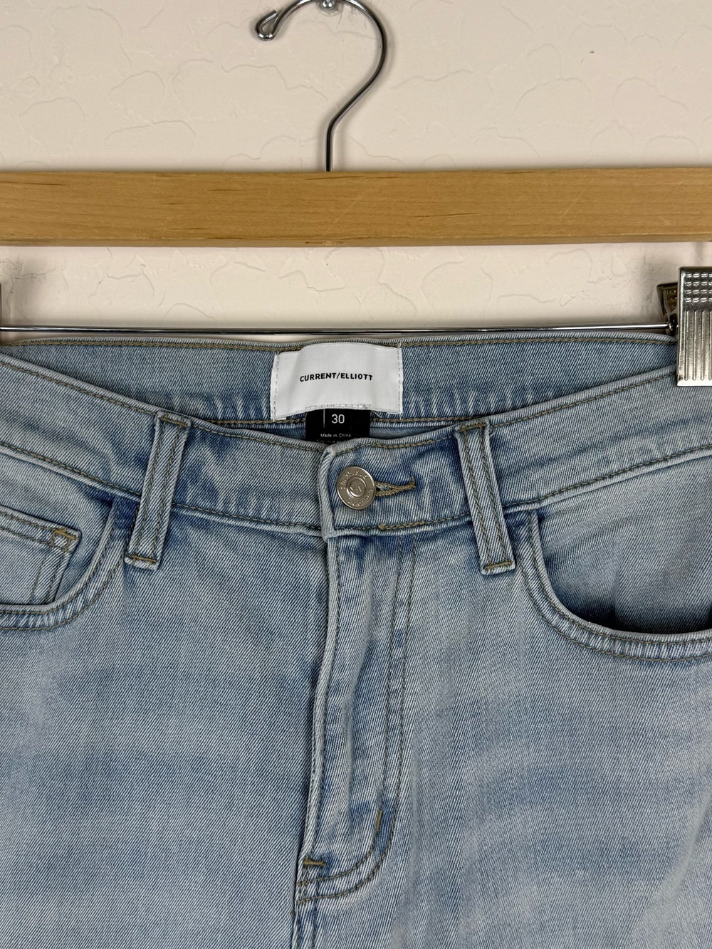 Current/Elliot Light Wash High Rise Jean - Picture 3 of 7